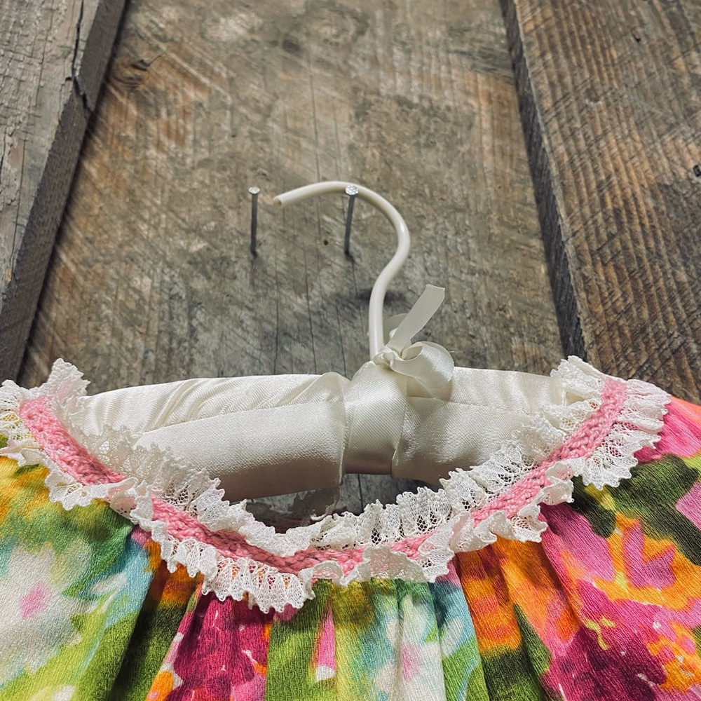 Vintage Floral Hawaiian Dress - Picture 3 of 7